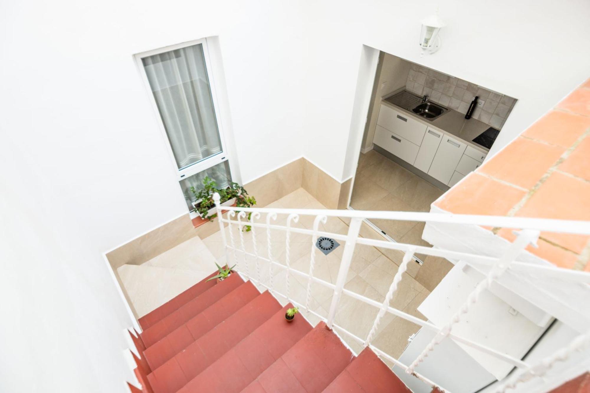 Encantadora Casa En Barrio De Triana *